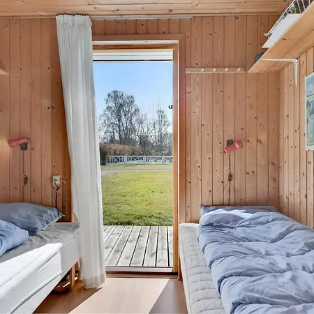 Holiday Home Paradisvejen Humble Holiday home